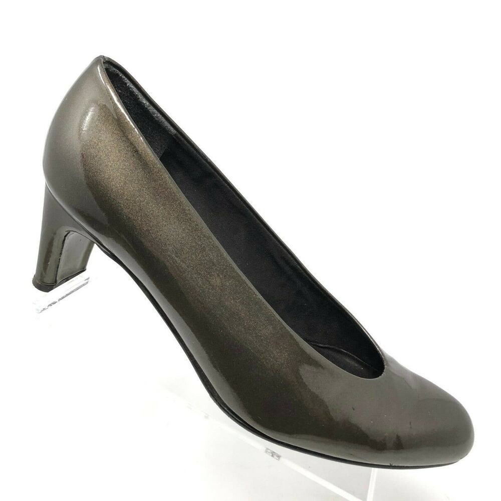 Stuart Weitzman Court Heels Women's 6 M Patent Shiny Career Chic Pump